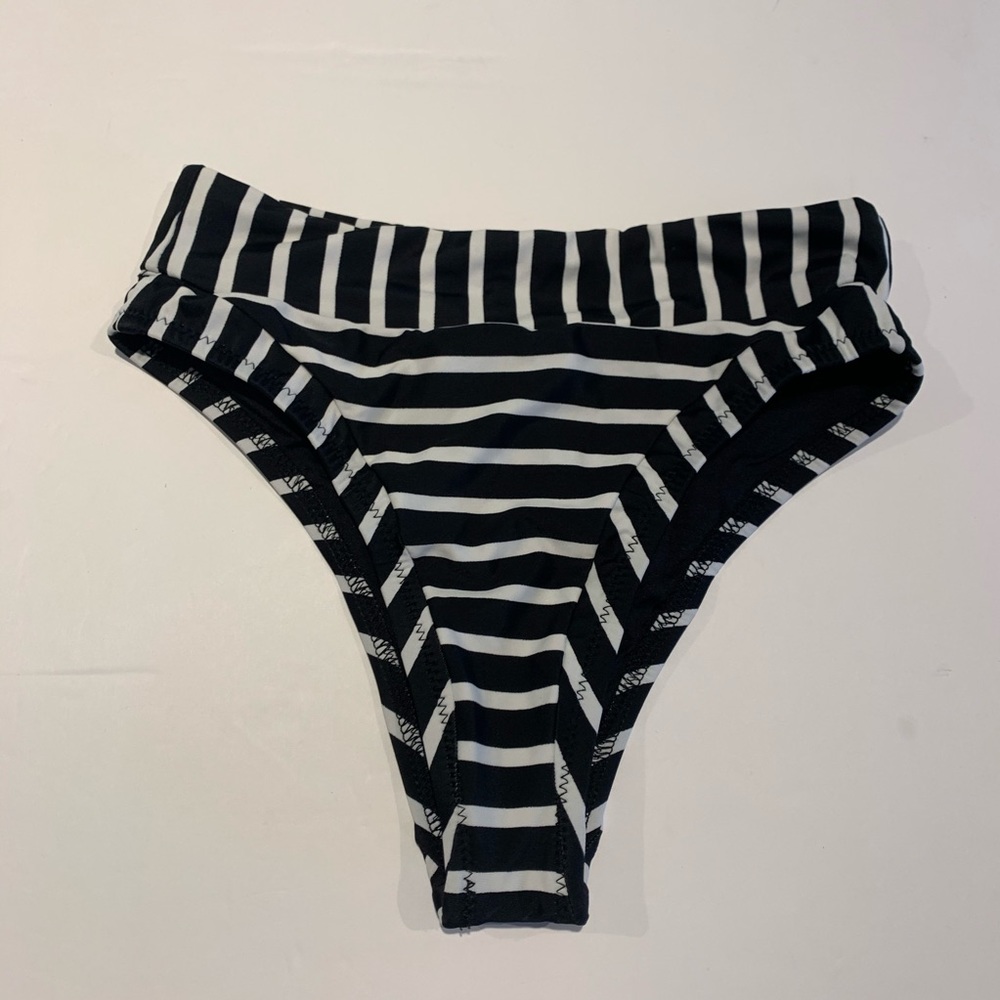 NEW Nasty Gal Bikini Bottom